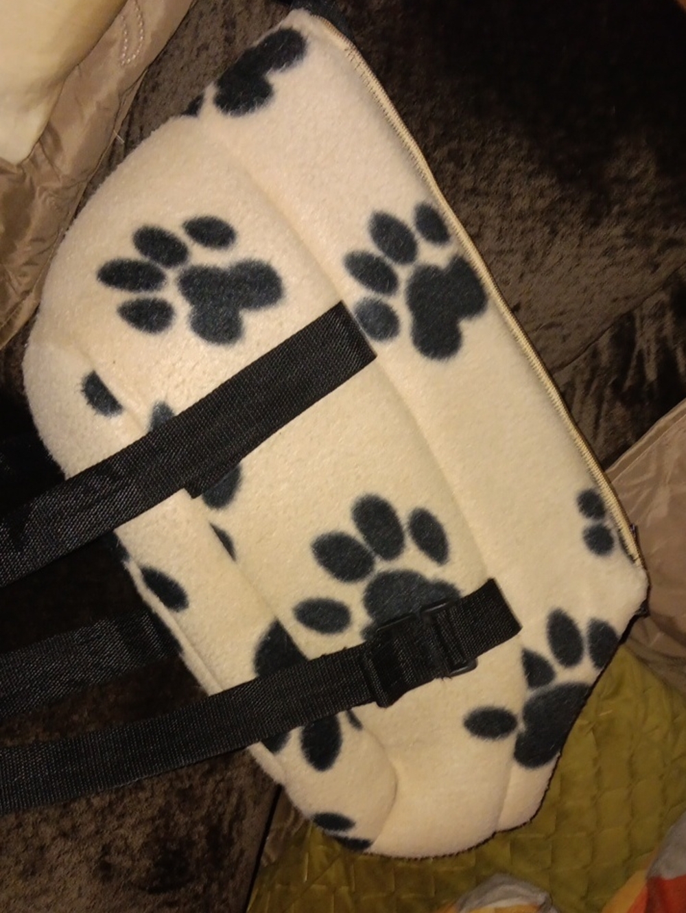 Cozy Paw 🐾 Print Dog Carrier Bag in Cream and Black